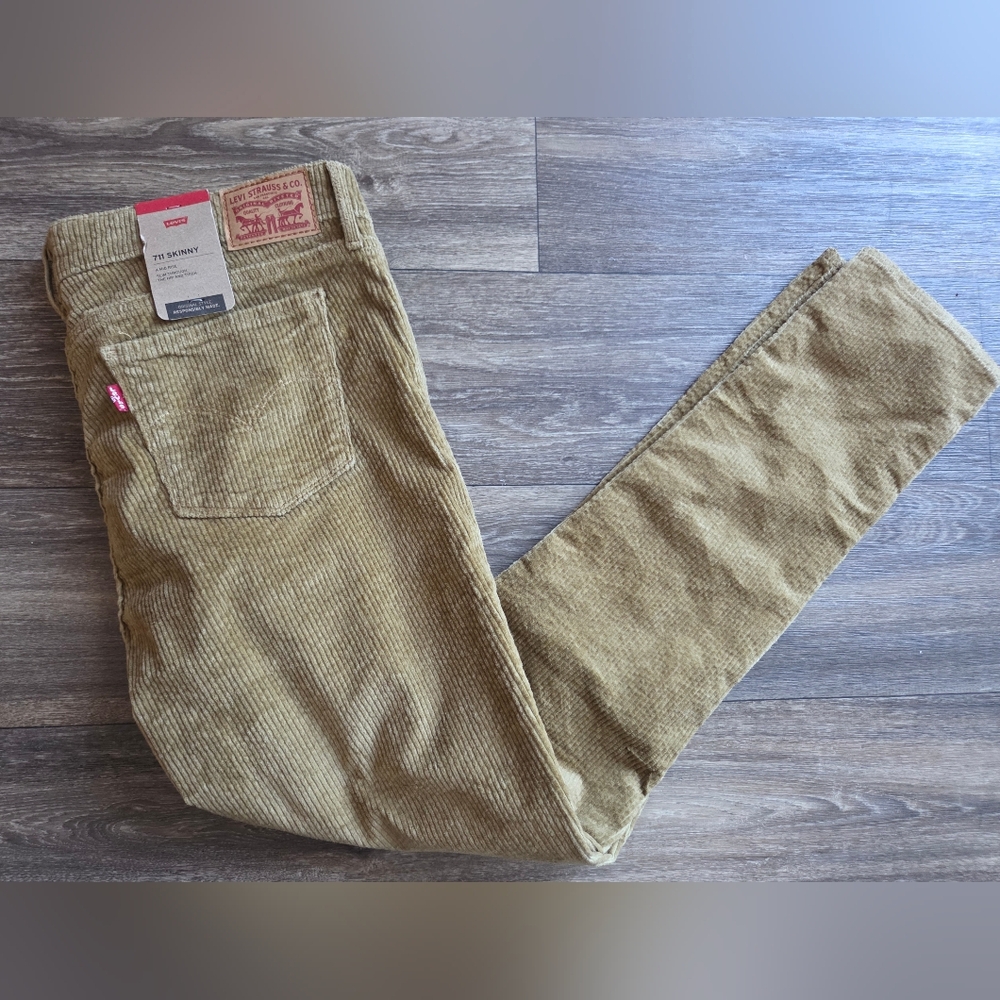 Levi's 711 Mid Rise Corduroy Stretch Khaki Pants 32x30